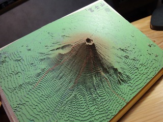 やまつみ　紙で作る山岳立体模型　富士山