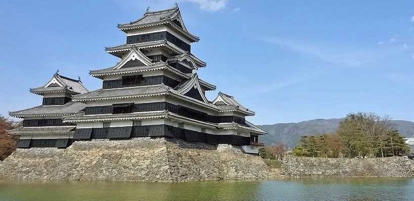 松本城と美ヶ原