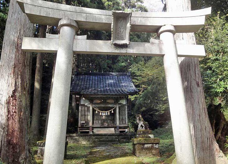 刀尾神社の景観